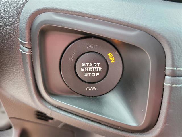 Used 2024 Jeep Wrangler Unlimited Sahara image 19
