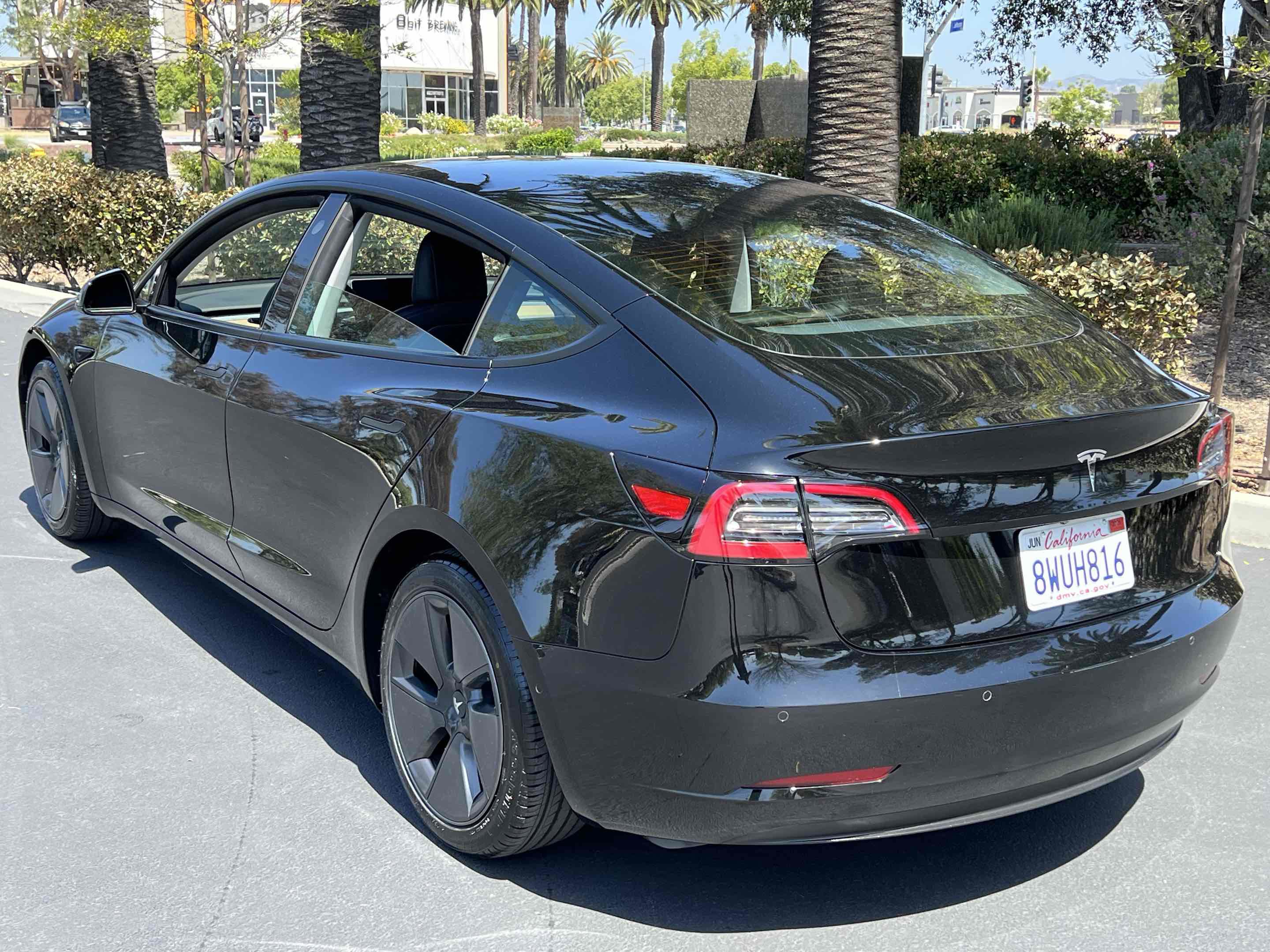 Used 2021 Tesla Model 3 Standard Range Plus RWD image 2