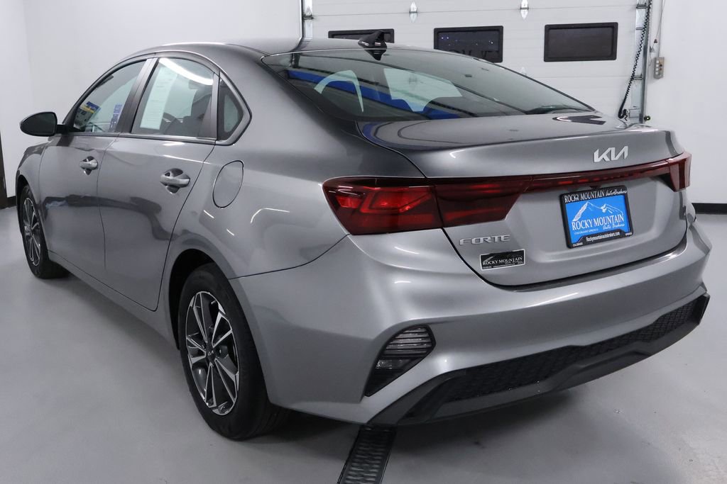 Used 2024 Kia Forte LXS image 5