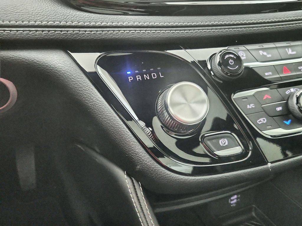 New 2026 Chrysler Pacifica Limited image 29