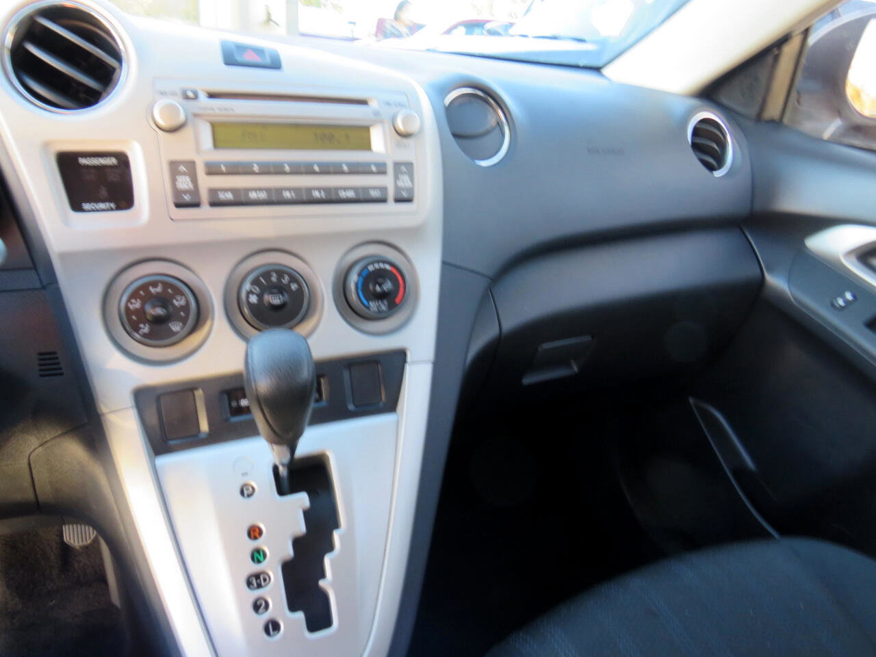 Used 2012 Toyota Matrix S image 13