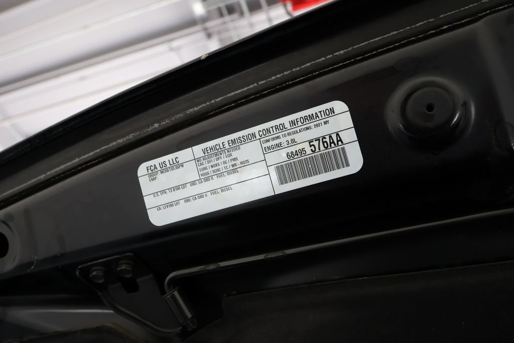 Used 2021 Jeep Gladiator Rubicon AWD/4WD image 46