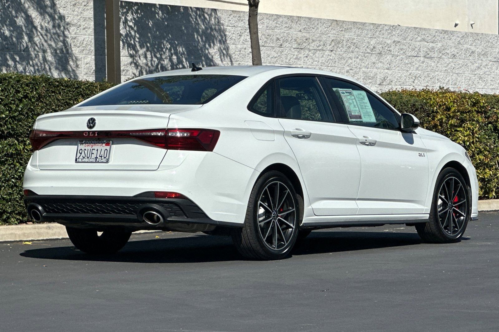 Used 2025 Volkswagen Jetta GLI Autobahn image 4