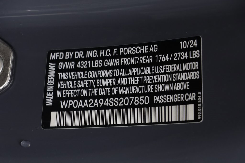 Used 2025 Porsche 911 Carrera image 30