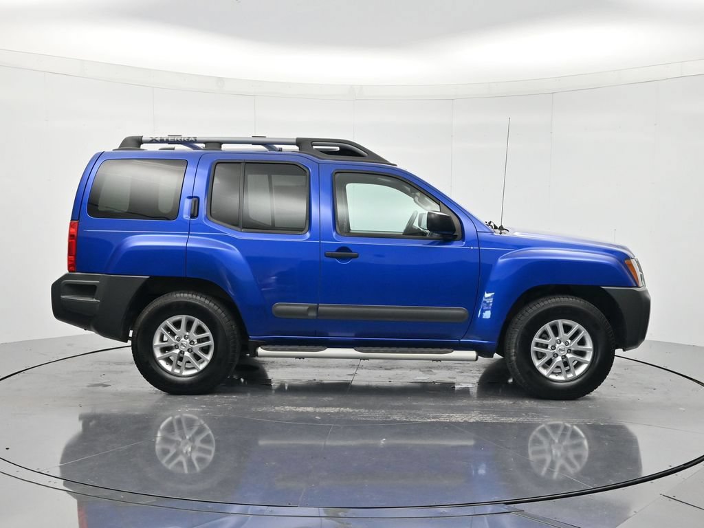 Used 2015 Nissan Xterra S w/ Value Package RWD image 4