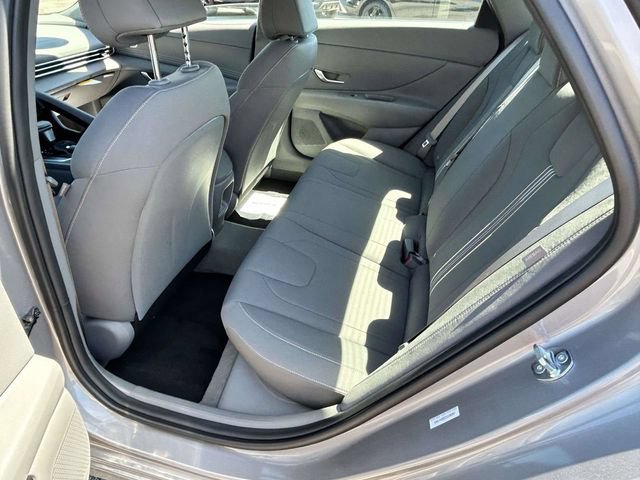 Used 2026 Hyundai Elantra Sport FWD image 9