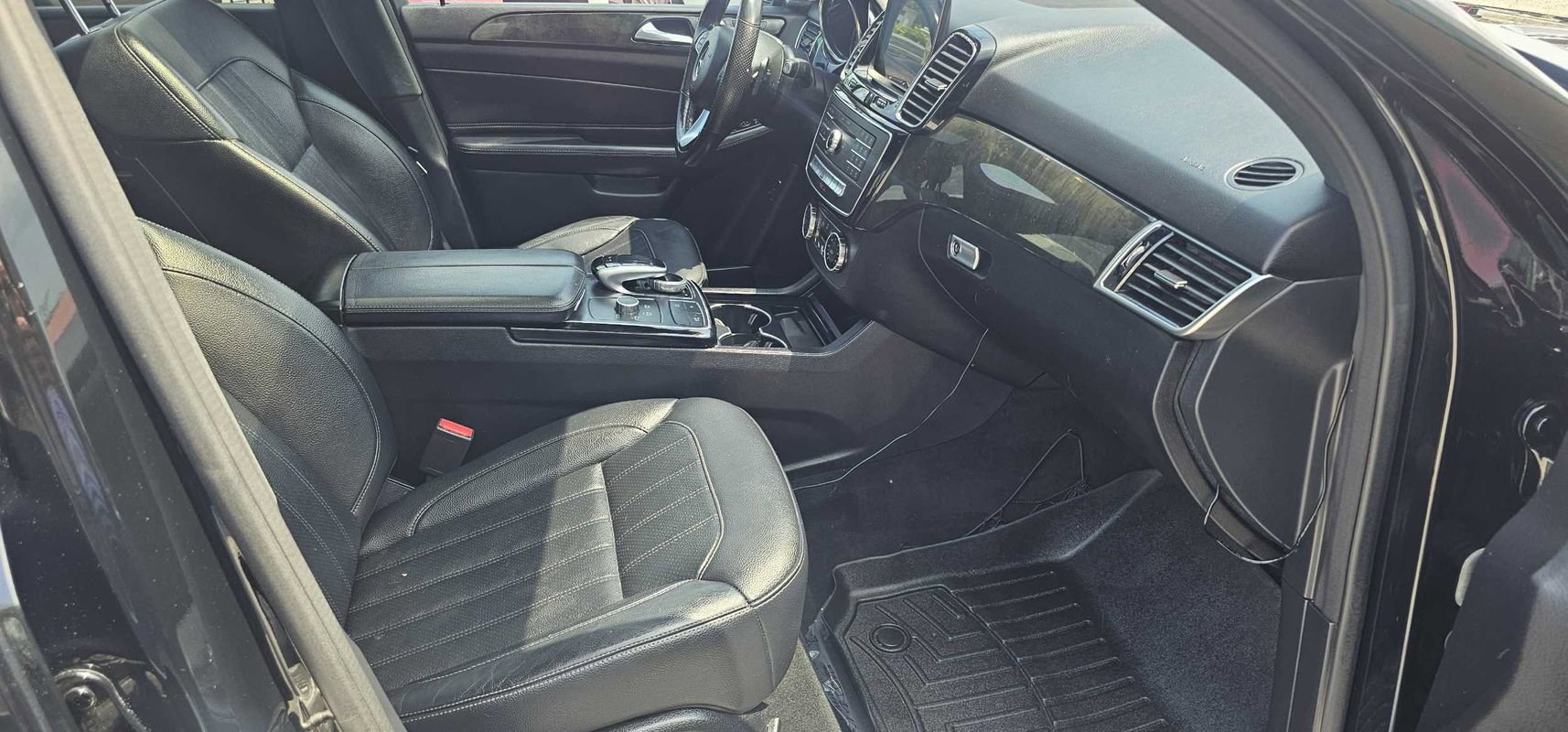 Used 2017 Mercedes-Benz GLE 350 4MATIC image 25