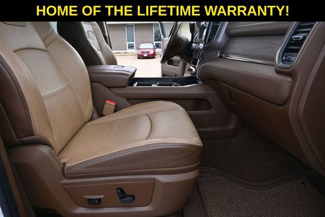 Used 2022 RAM 3500 Limited AWD/4WD image 52