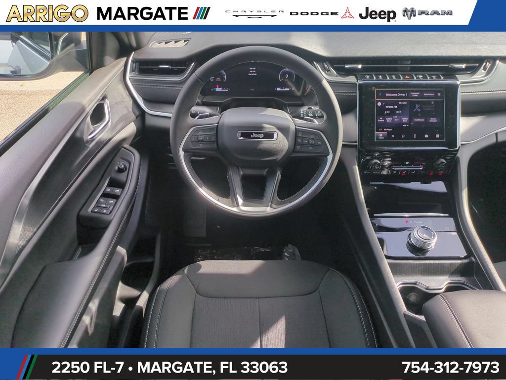 New 2026 Jeep Grand Cherokee L Laredo AWD/4WD image 16
