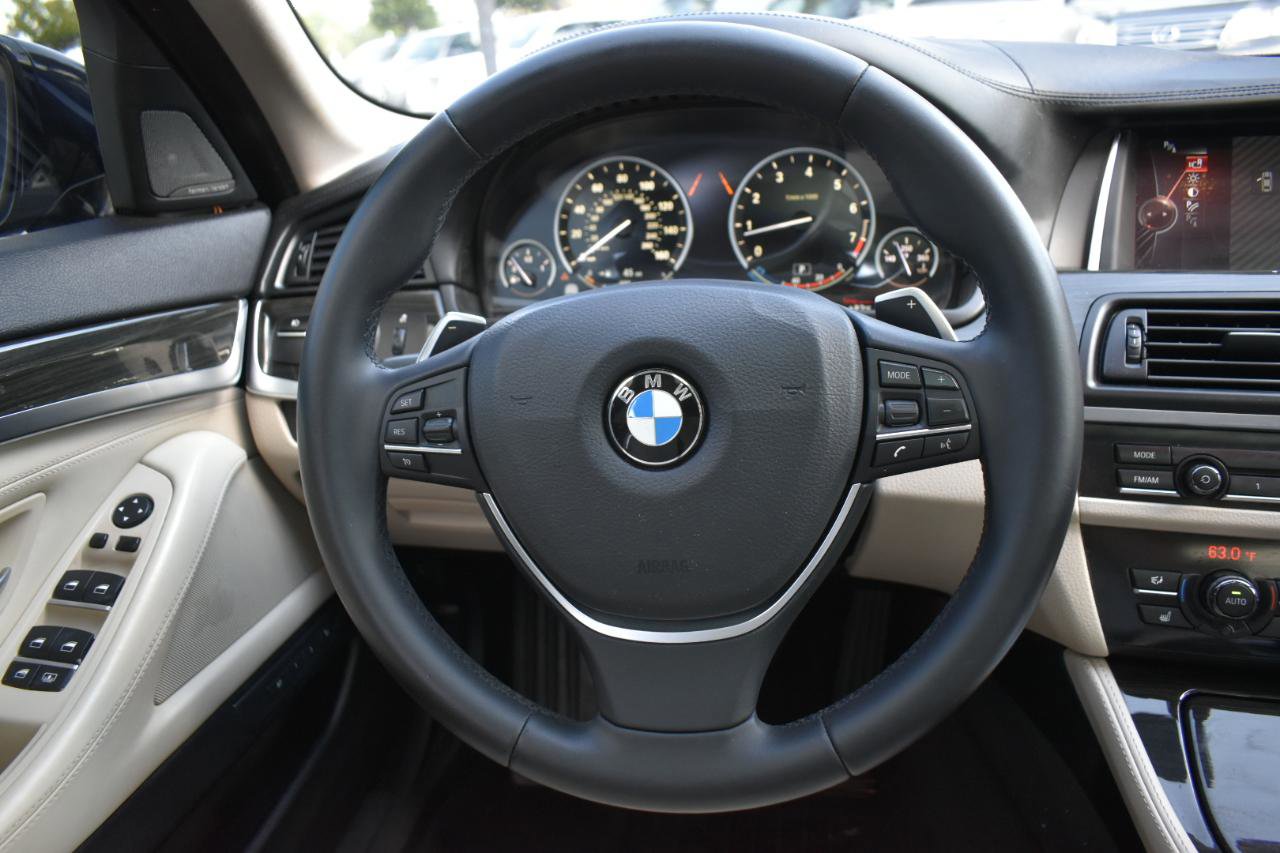 Used 2015 BMW 550i Sedan RWD image 14