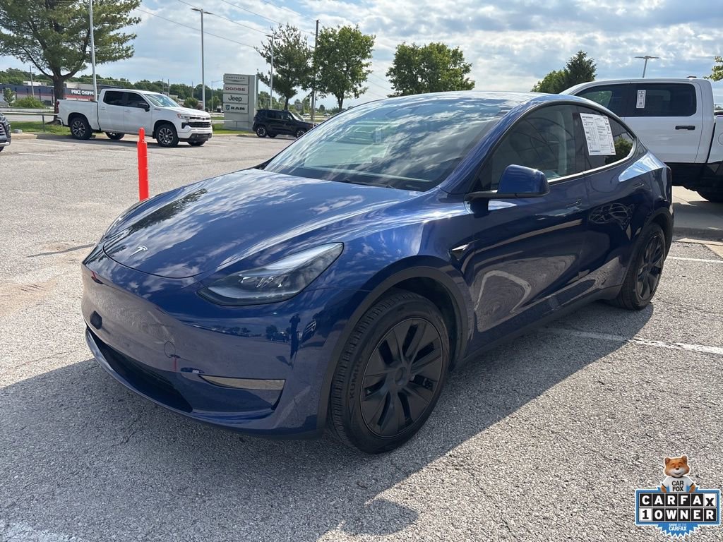 Used 2024 Tesla Model Y Long Range RWD image 13