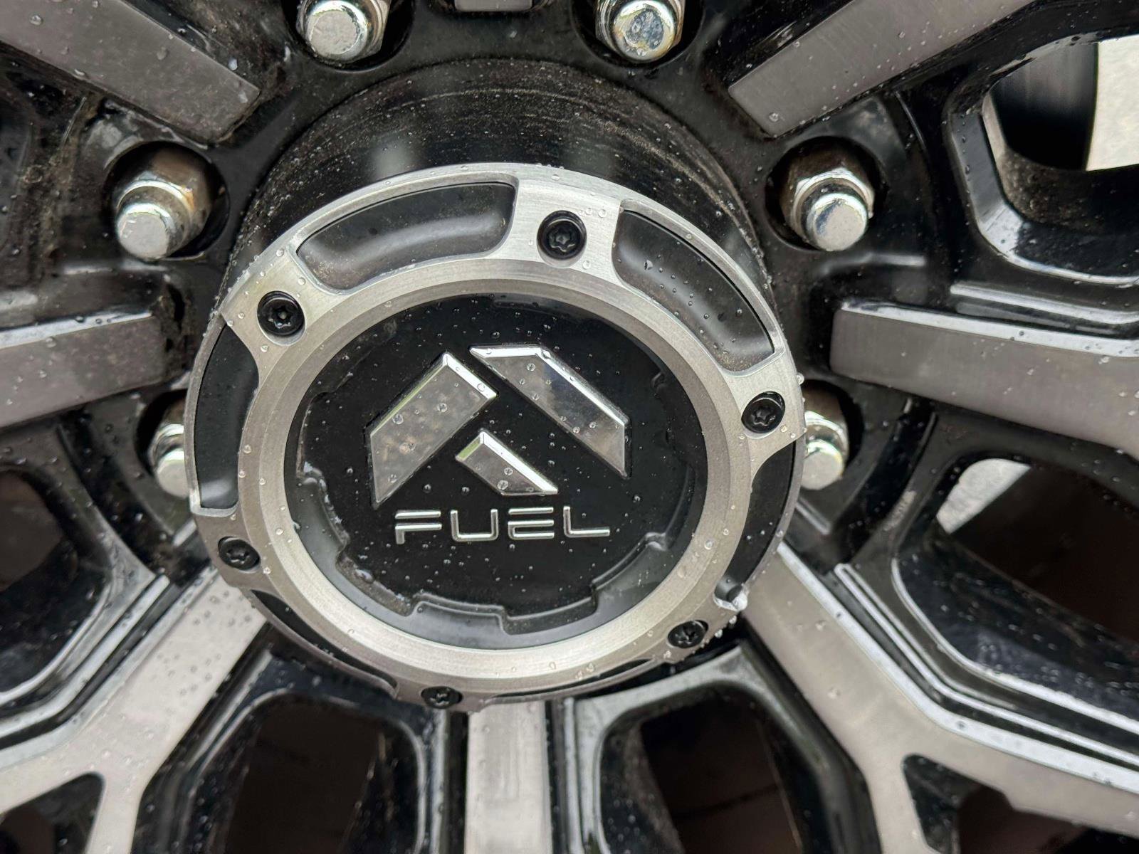 Used 2025 Ford F250 Lariat w/ Black Appearance Package image 9