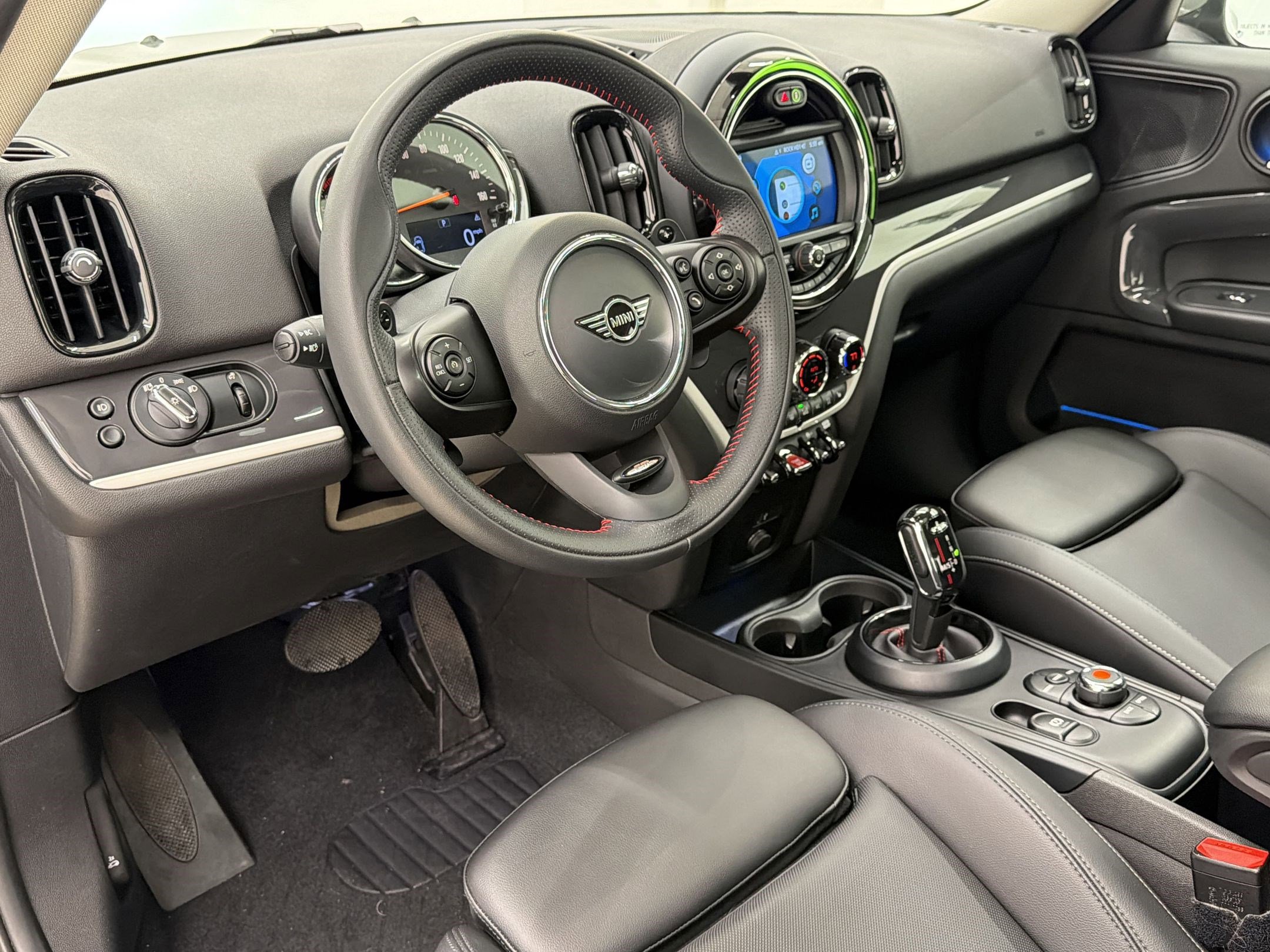 Used 2020 MINI Cooper Countryman S FWD image 4
