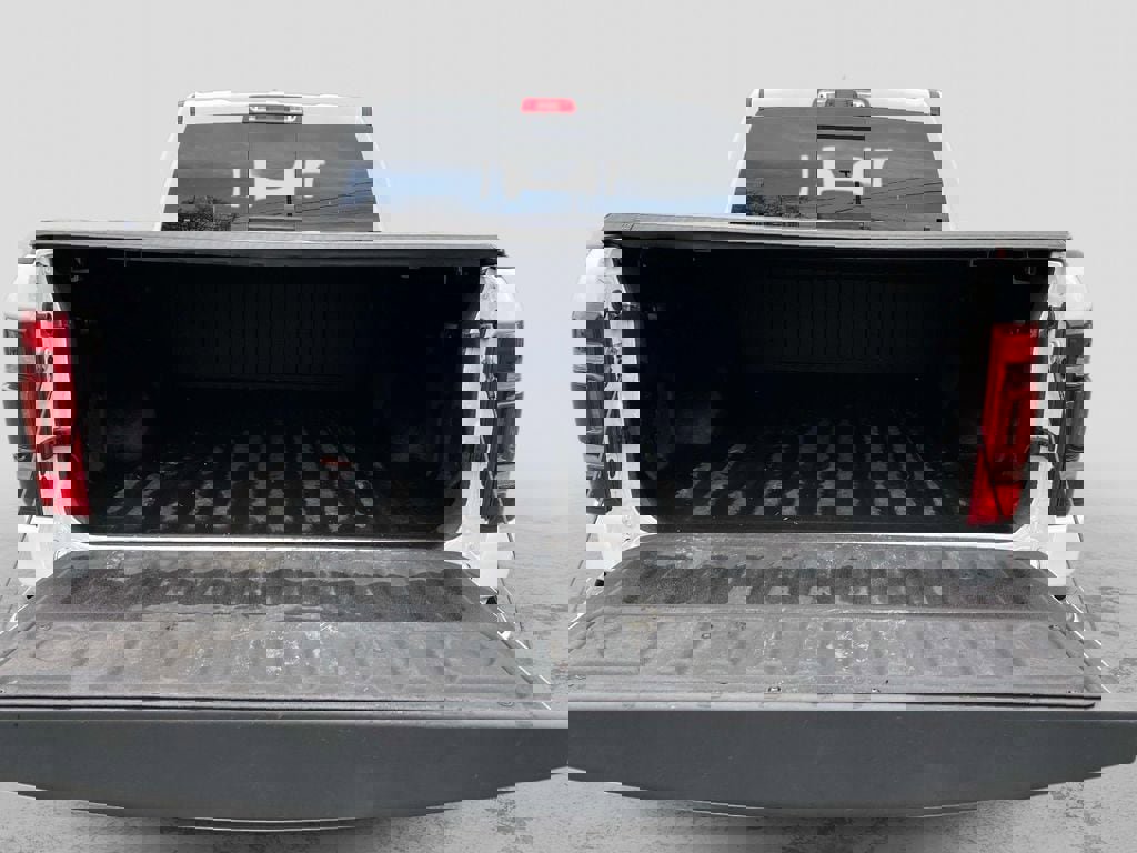 Used 2023 RAM 1500 Laramie image 5