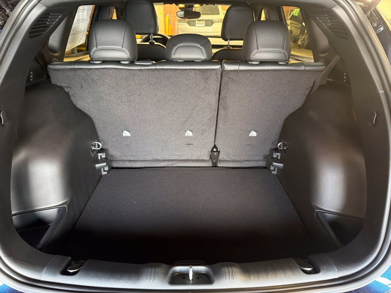 New 2026 Jeep Compass Latitude AWD/4WD image 15