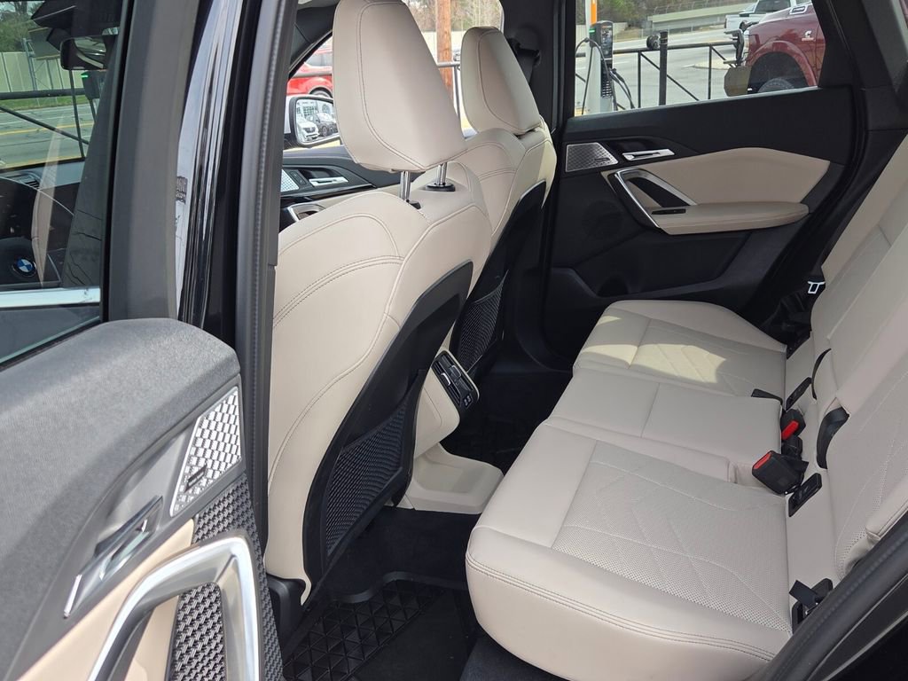 Used 2024 BMW X1 xDrive28i w/ Convenience Package image 7