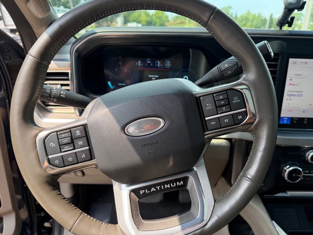 Used 2025 Ford F450 Platinum w/ Platinum Plus Package AWD/4WD image 31