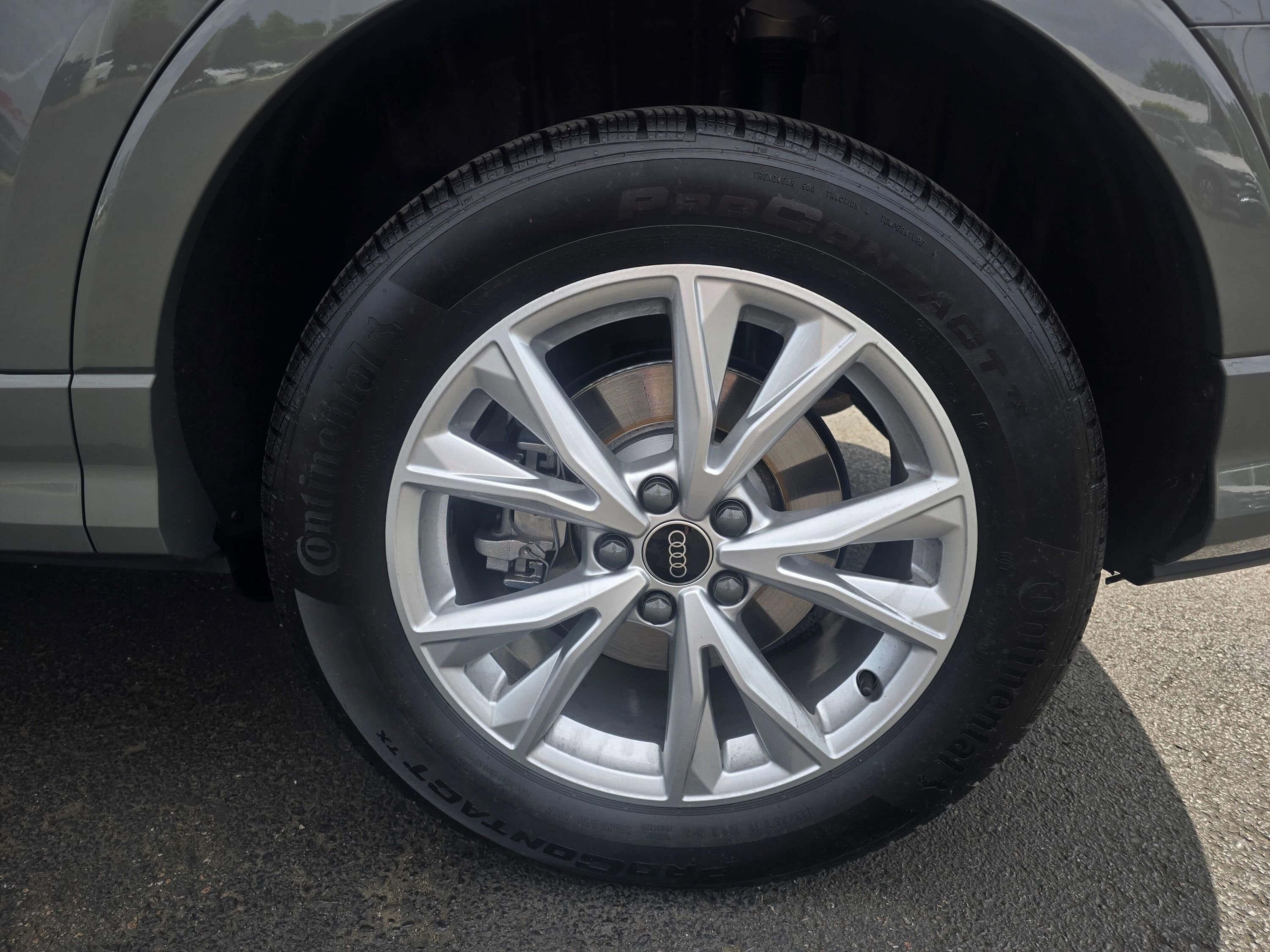 Certified 2025 Audi Q3 2.0T Premium w/ Convenience Package AWD/4WD image 20