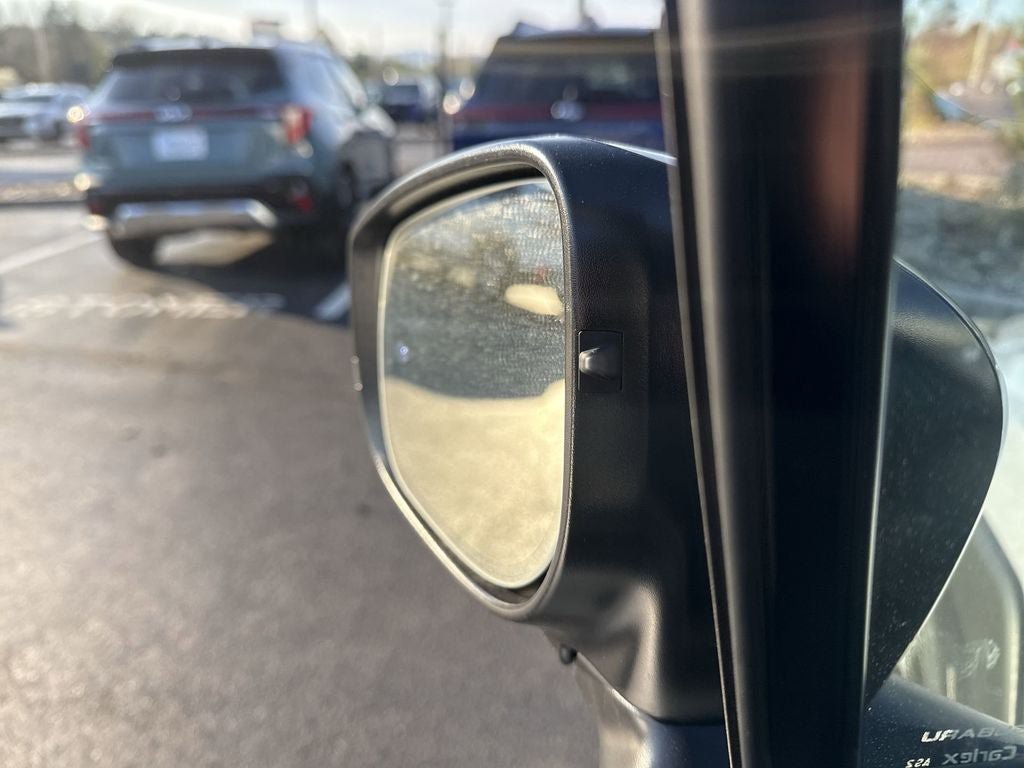 New 2025 Subaru Crosstrek 2.5i Limited w/ Crosstrek Mirror Package AWD/4WD image 23