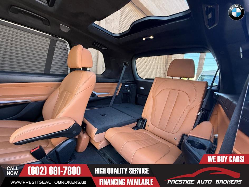 Used 2021 BMW X7 M50i w/ Executive Package image 44