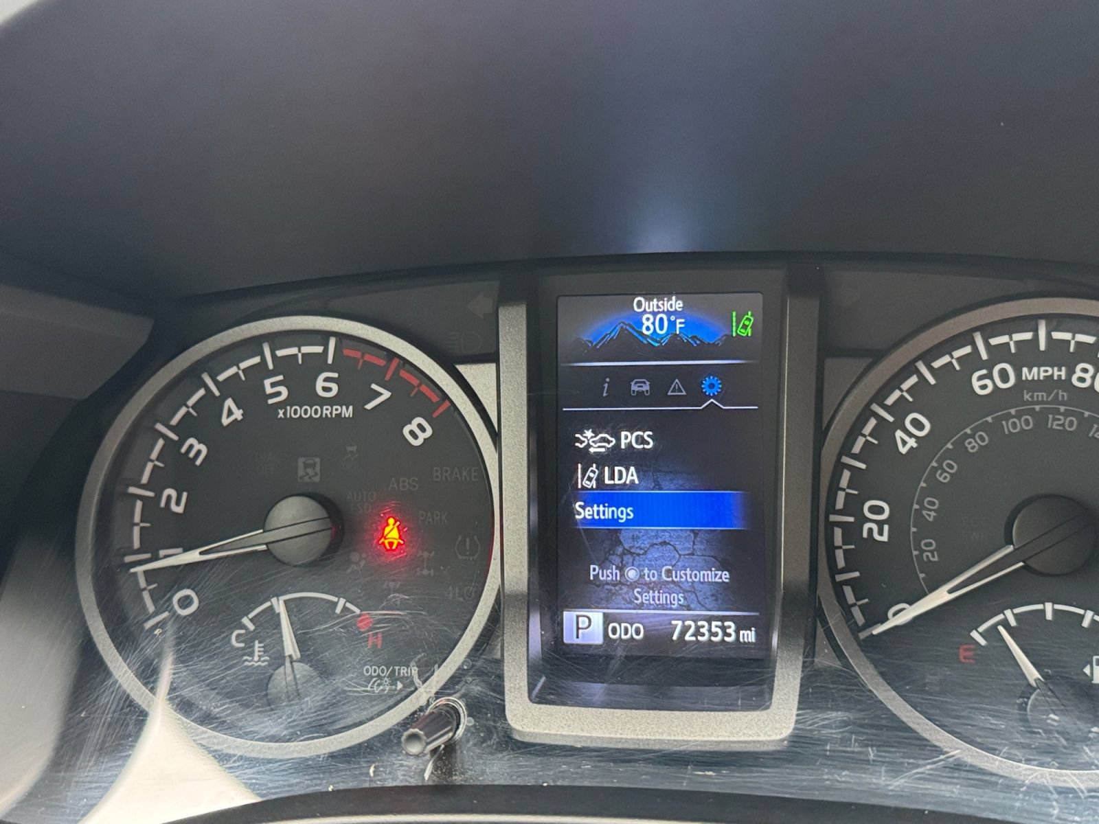 Used 2021 Toyota Tacoma TRD Off-Road w/ Technology Package AWD/4WD image 22