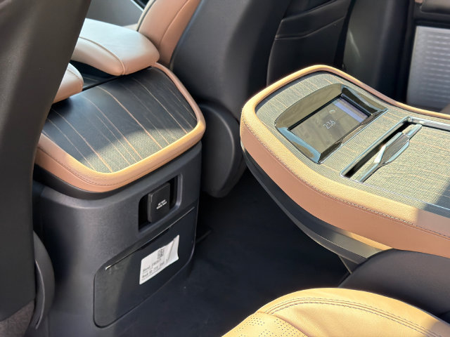 New 2027 Lincoln Navigator L Black Label AWD/4WD image 22