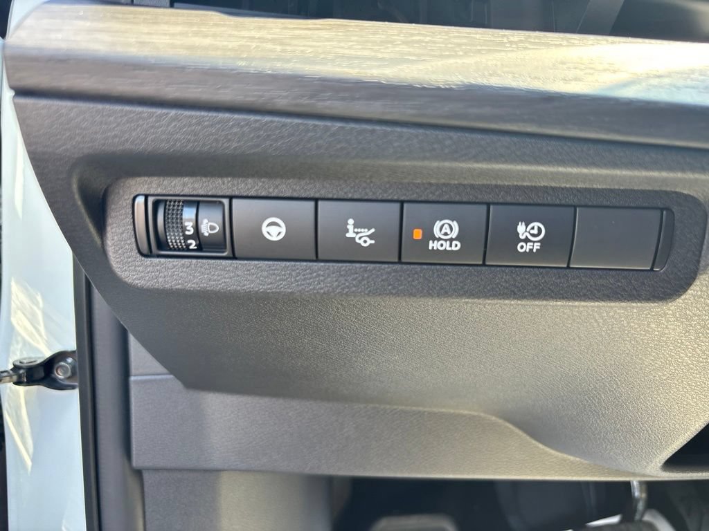 Certified 2023 Nissan Ariya AWD image 21