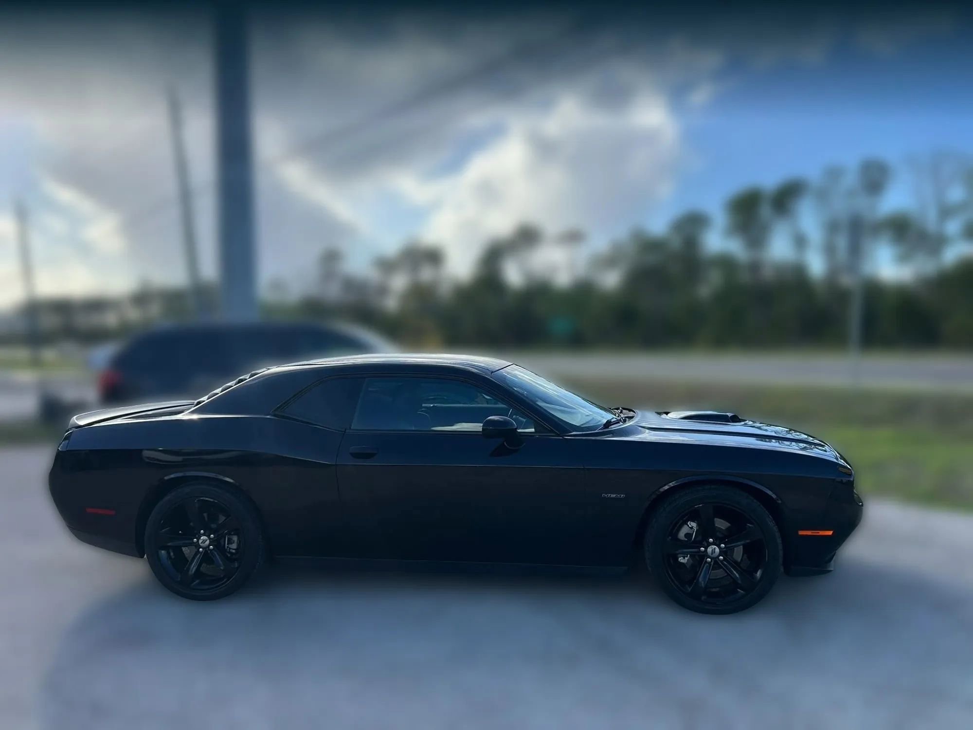 Used 2018 Dodge Challenger R/T Plus RWD image 12