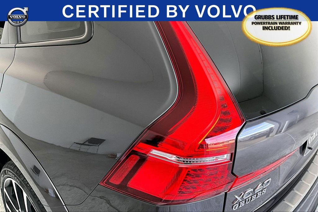 Certified 2023 Volvo XC60 B6 Ultimate w/ Protection Package Premier image 41