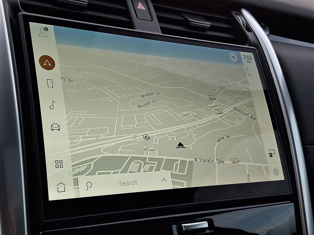 Used 2025 Land Rover Discovery S AWD/4WD image 15