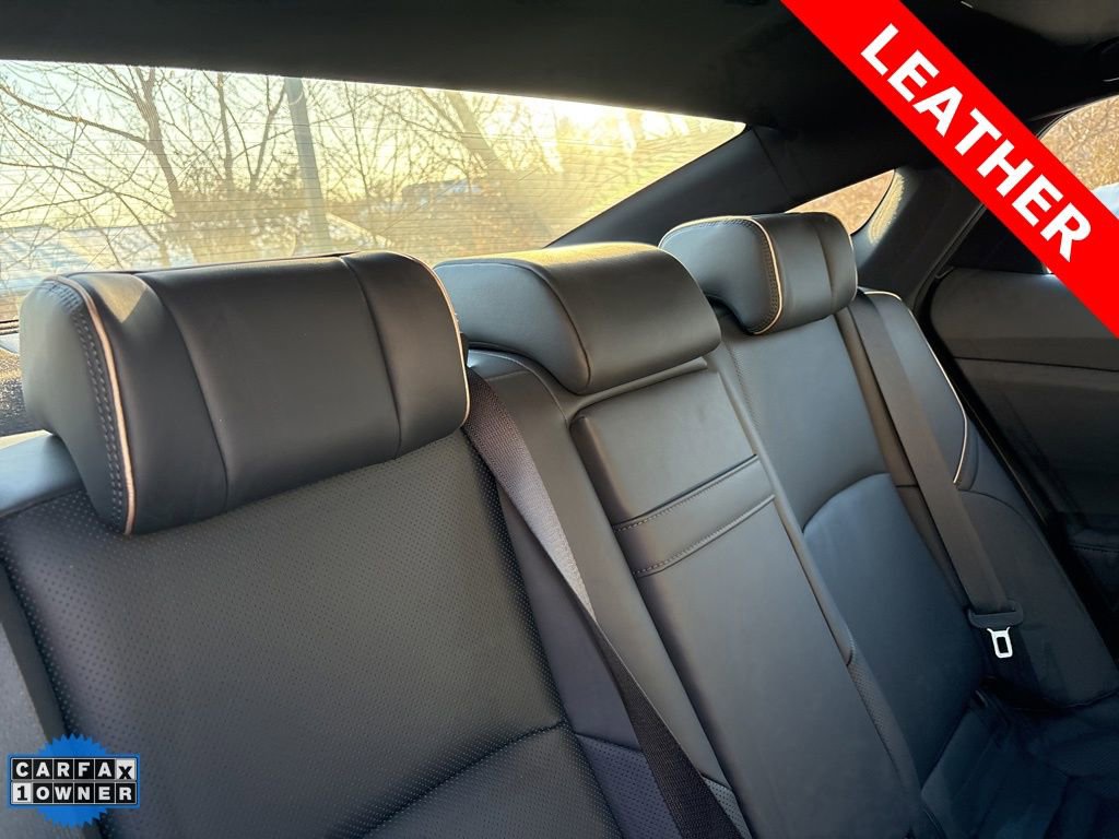 Used 2023 Toyota Crown Limited image 26