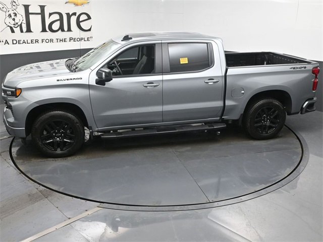 New 2026 Chevrolet Silverado 1500 RST w/ Dark Appearance Package image 36