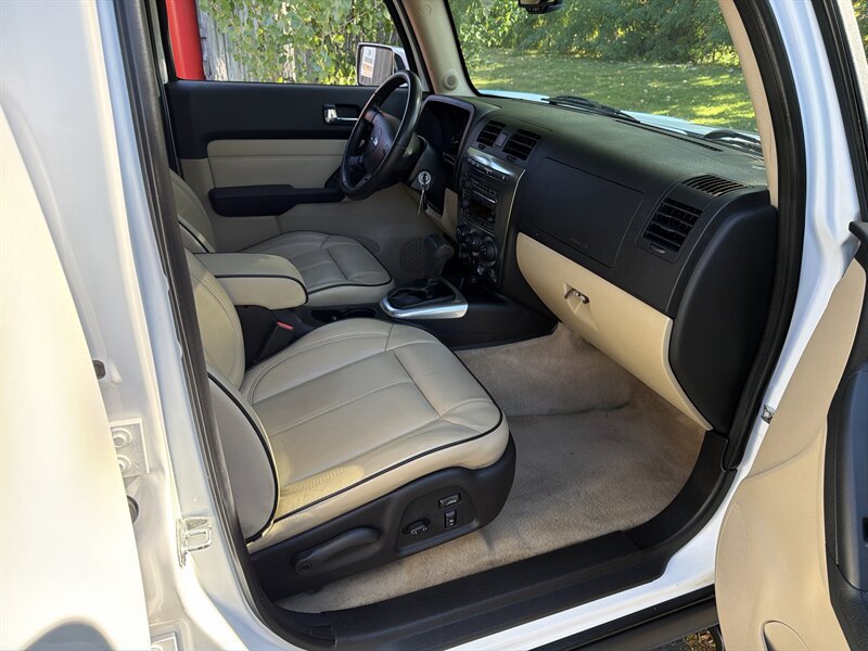 Used 2007 HUMMER H3 AWD/4WD image 21