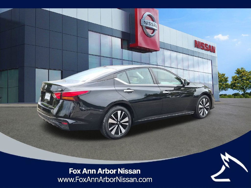 Used 2022 Nissan Altima 2.5 SV FWD image 5