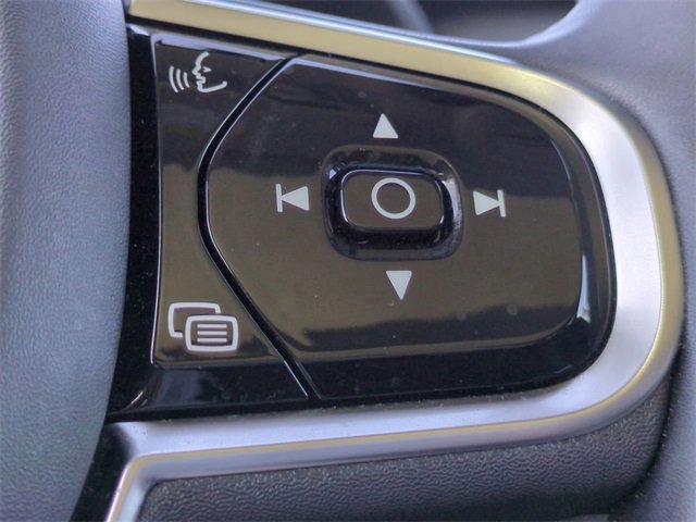 Used 2023 Volvo XC90 B5 Core w/ Protection Package Premier image 25