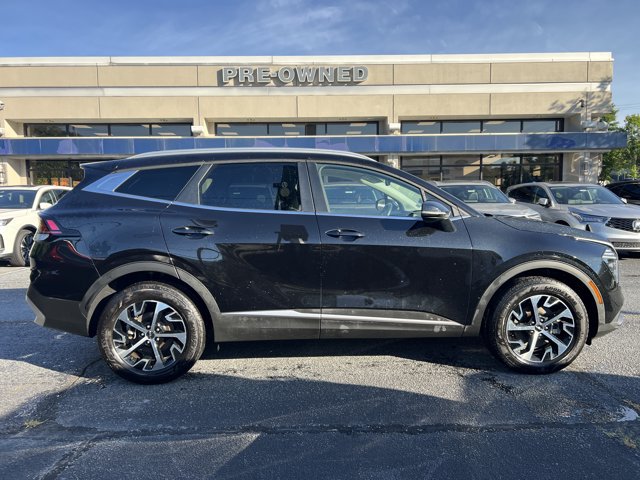 Used 2024 Kia Sportage EX AWD/4WD image 6
