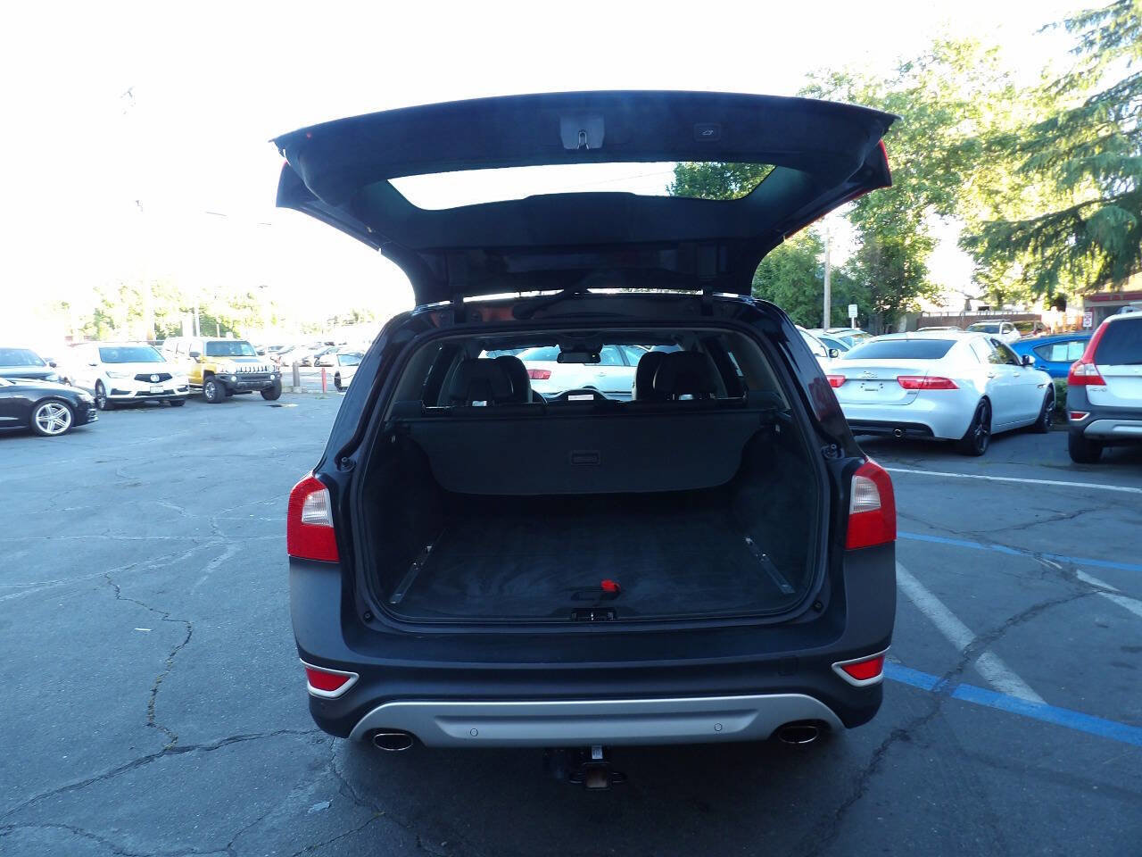 Used 2013 Volvo XC70 T6 AWD/4WD image 13