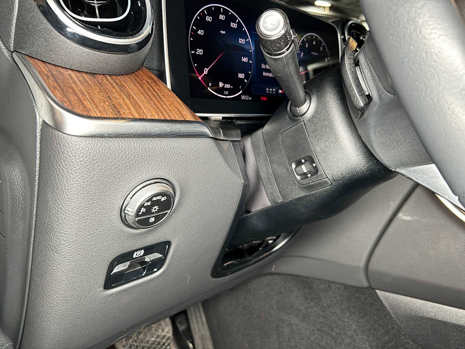 Certified 2025 Mercedes-Benz GLC 300 4MATIC image 23