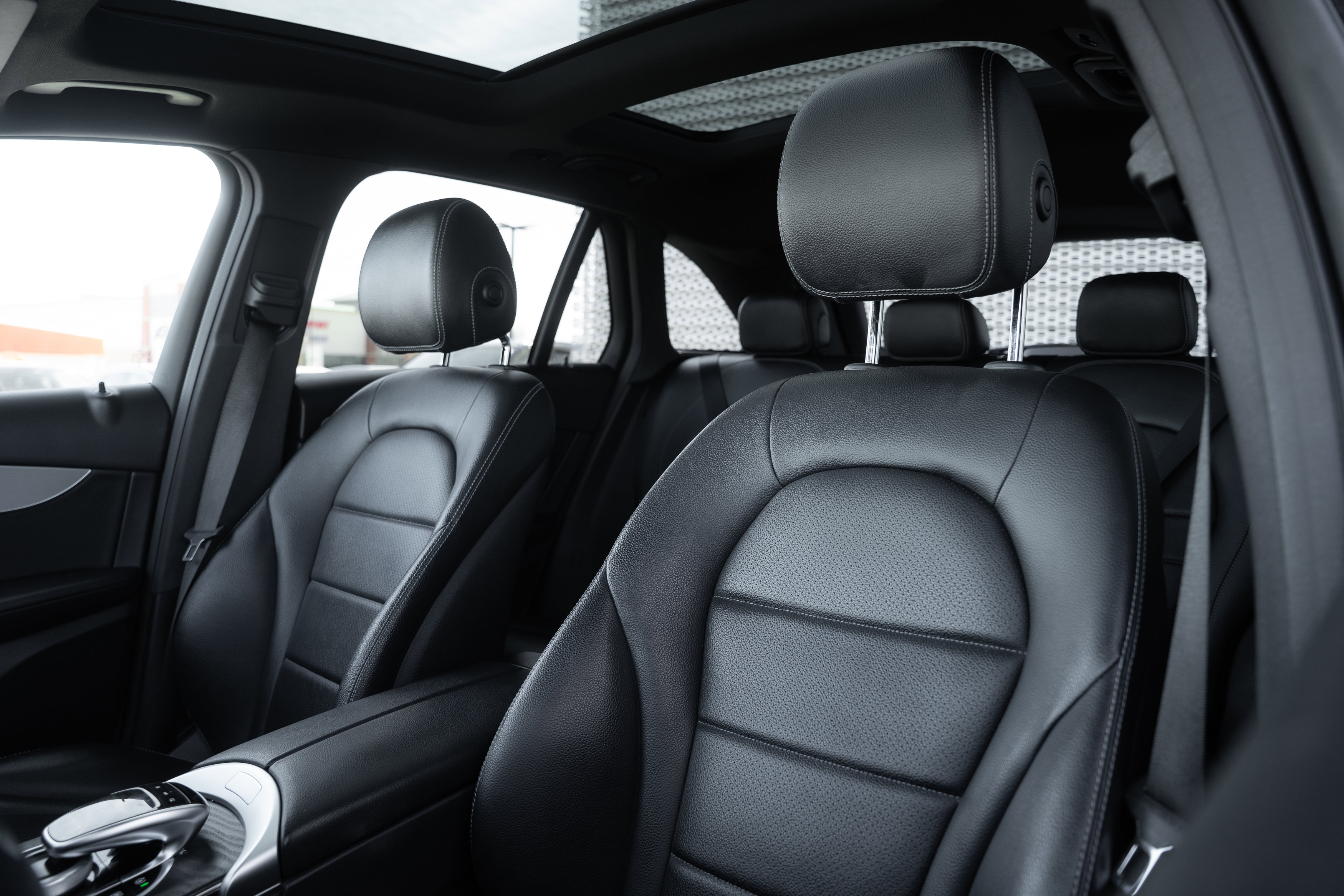 Used 2019 Mercedes-Benz GLC 300 4MATIC image 23