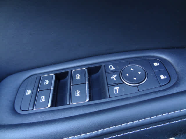 Used 2023 INFINITI QX60 Luxe w/ Performance Audio Package AWD/4WD image 21