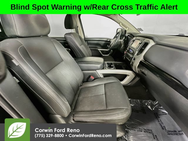 Used 2017 Nissan Titan SV AWD/4WD image 27