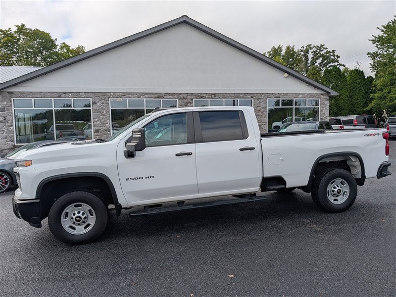Used 2024 Chevrolet Silverado 2500 W/T w/ WT Convenience Package AWD/4WD image 3