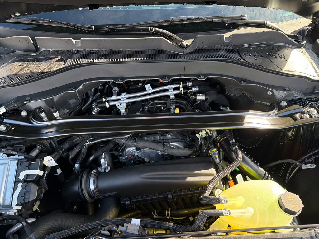 New 2026 Ford Explorer ST-Line w/ ST-Line Street Pack image 21