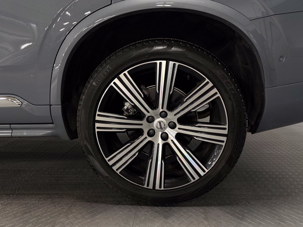 Used 2023 Volvo XC90 T8 Plus w/ Protection Package Premier AWD/4WD image 7