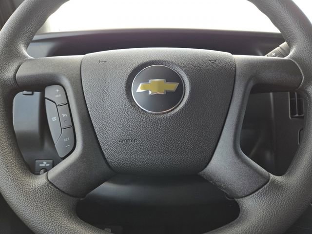 New 2026 Chevrolet Express 2500 w/ Driver Convenience Package RWD image 26