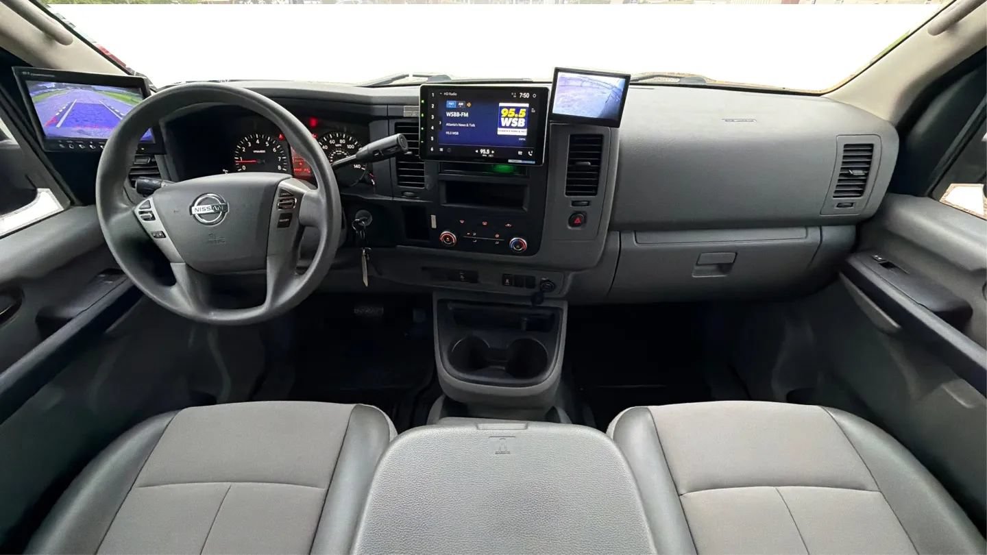 Used 2017 Nissan NV 2500 SV w/ Back Door Glass Package RWD image 23