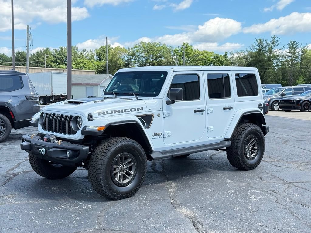 Used 2025 Jeep Wrangler Unlimited Rubicon 392 AWD/4WD image 3
