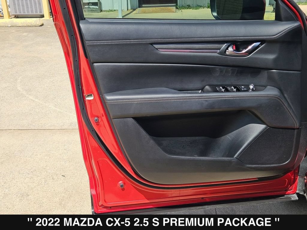 Used 2022 MAZDA CX-5 AWD 2.5 S w/ Premium Package image 14