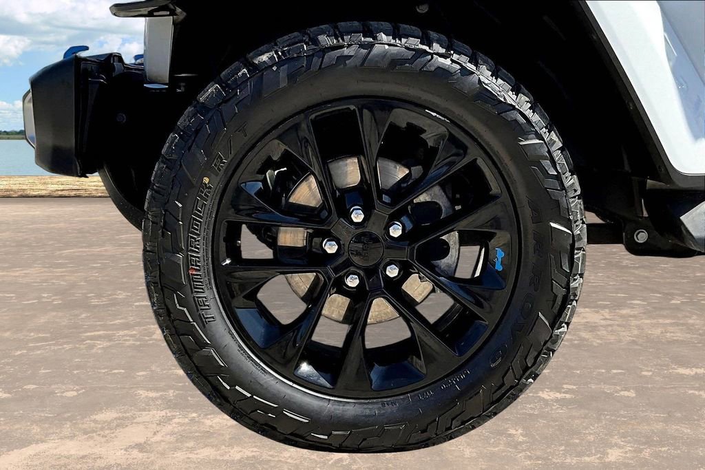 Used 2022 Jeep Wrangler Unlimited Sahara image 36