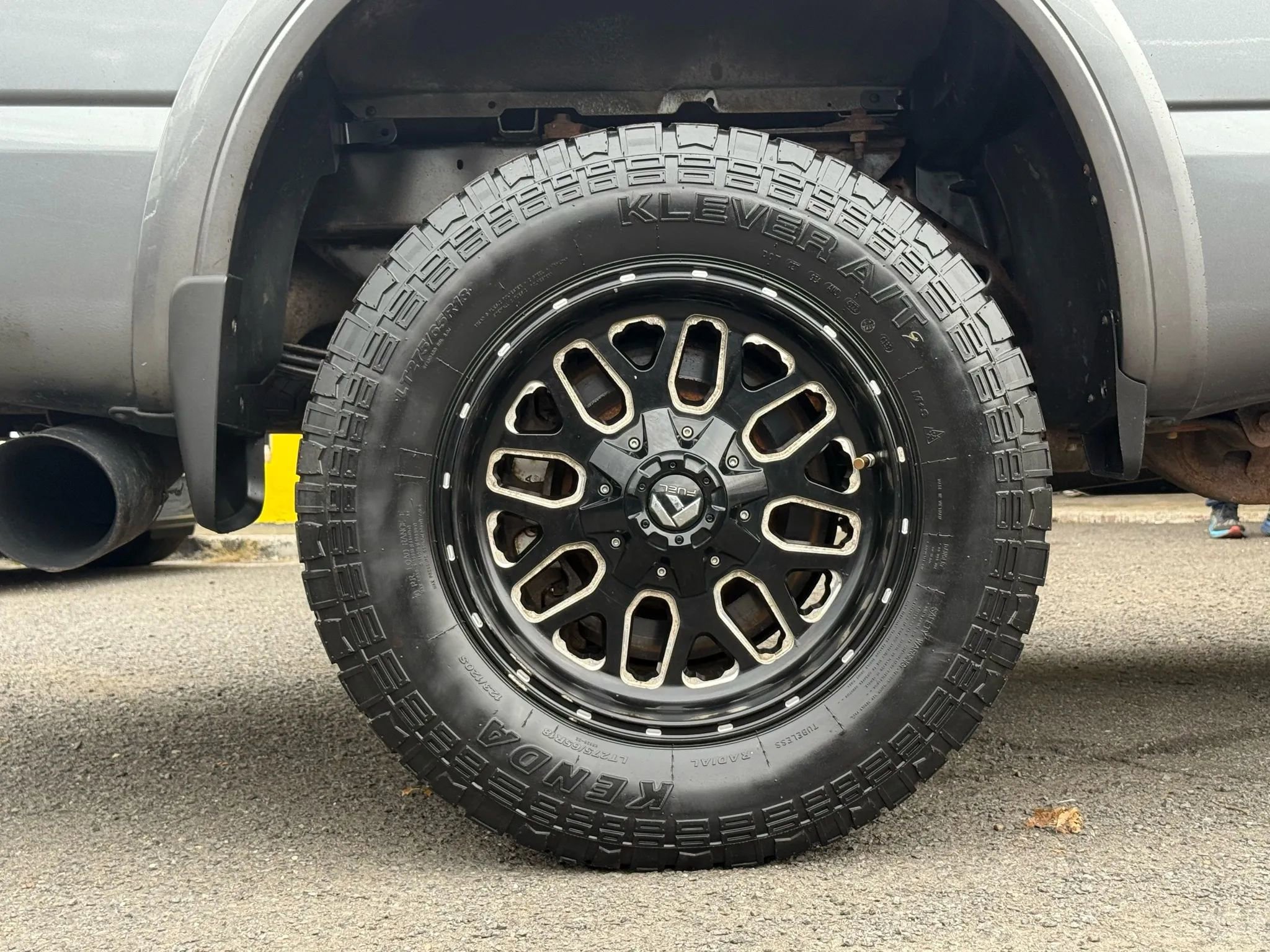 Used 2017 Nissan Titan PRO-4X w/ Pro-4x Convenience Package image 29